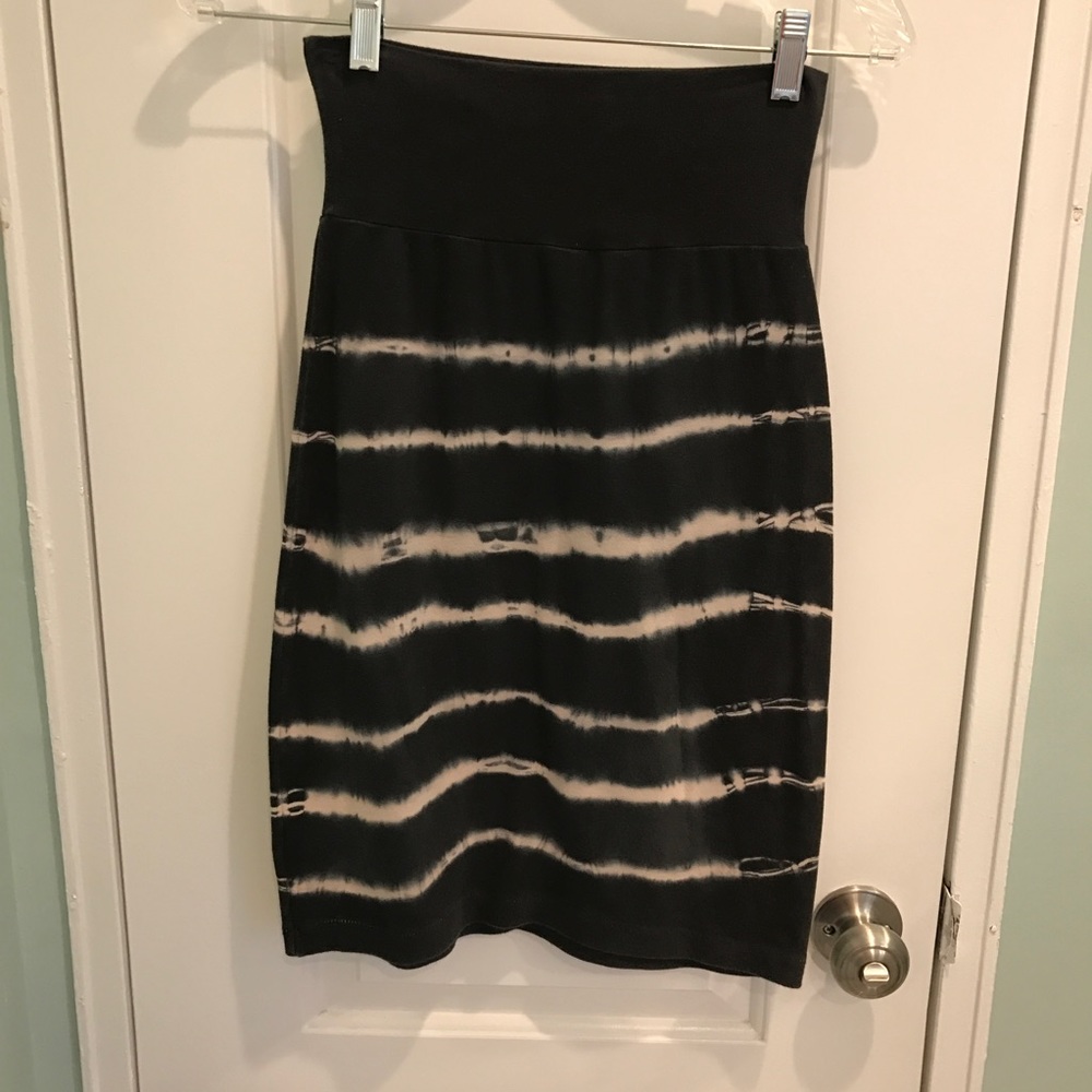 Cotton black skirt